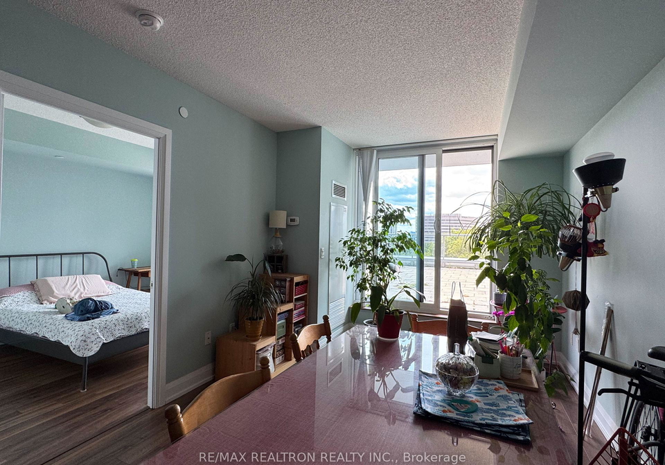 18-graydon-hall-drive-toronto-north-york-ontario-c13601468