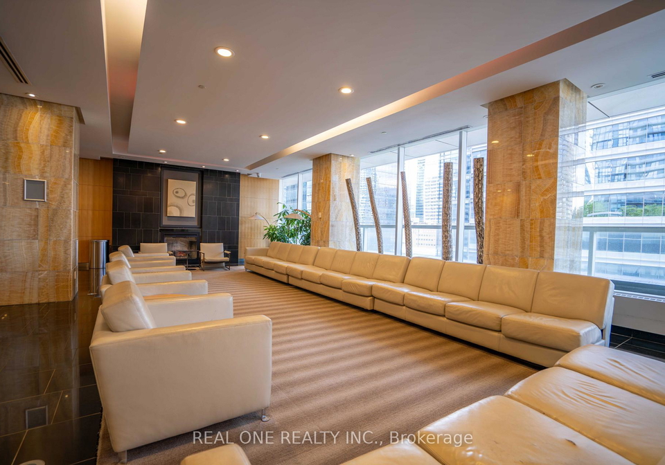 65-bremner-boulevard-toronto-toronto-ontario-c13601644