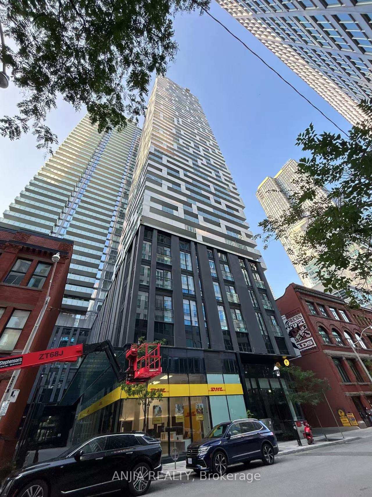 20-lombard-street-toronto-toronto-ontario-c13601710