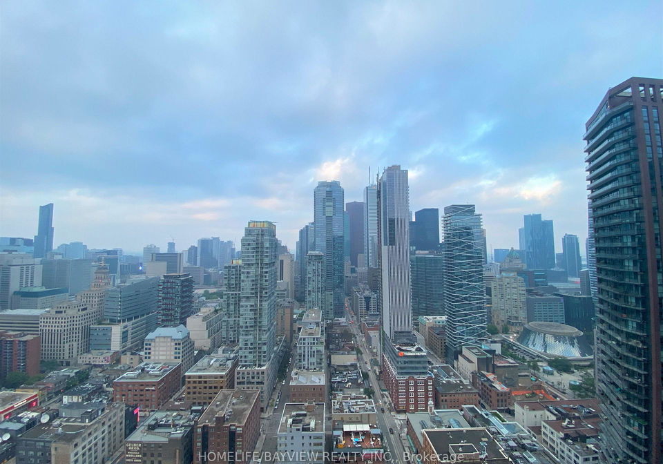 290-adelaide-street-w-toronto-toronto-ontario-c13602070