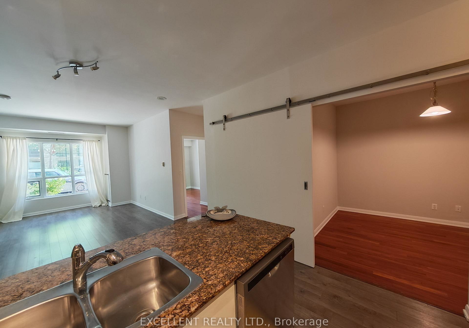 18-beverley-street-toronto-toronto-ontario-c13602274