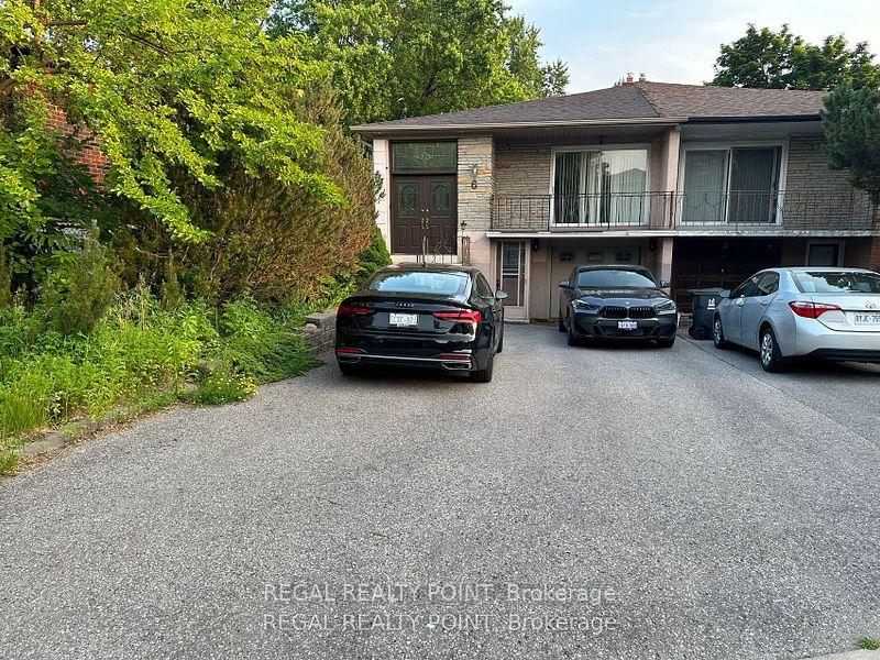 6-harrington-crescent-toronto-north-york-ontario-c13602294