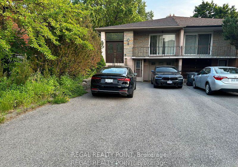 6-harrington-crescent-toronto-north-york-ontario-c13602294