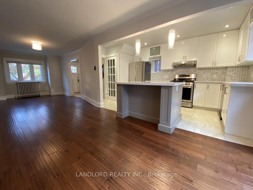 22-lorindale-avenue-toronto-toronto-ontario-c13602448