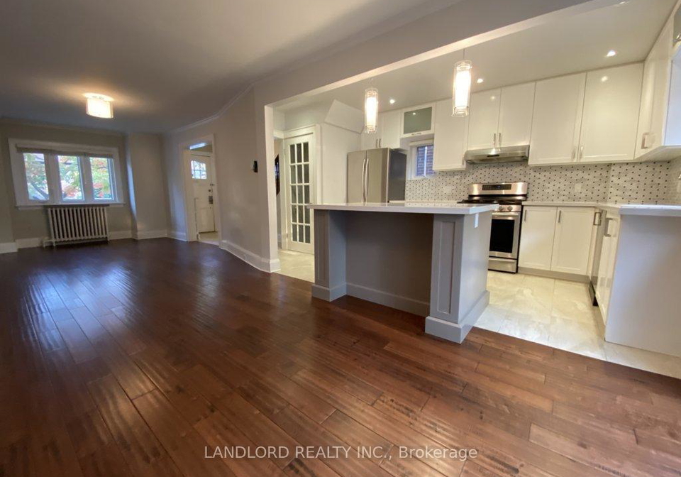22-lorindale-avenue-toronto-toronto-ontario-c13602448
