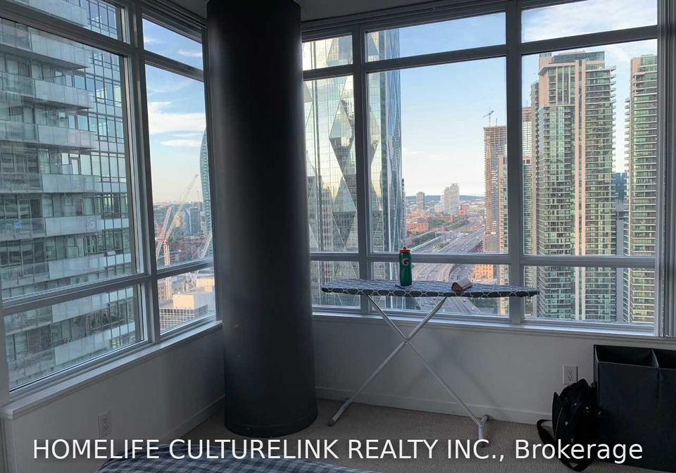 55-bremner-boulevard-toronto-toronto-ontario-c13602956