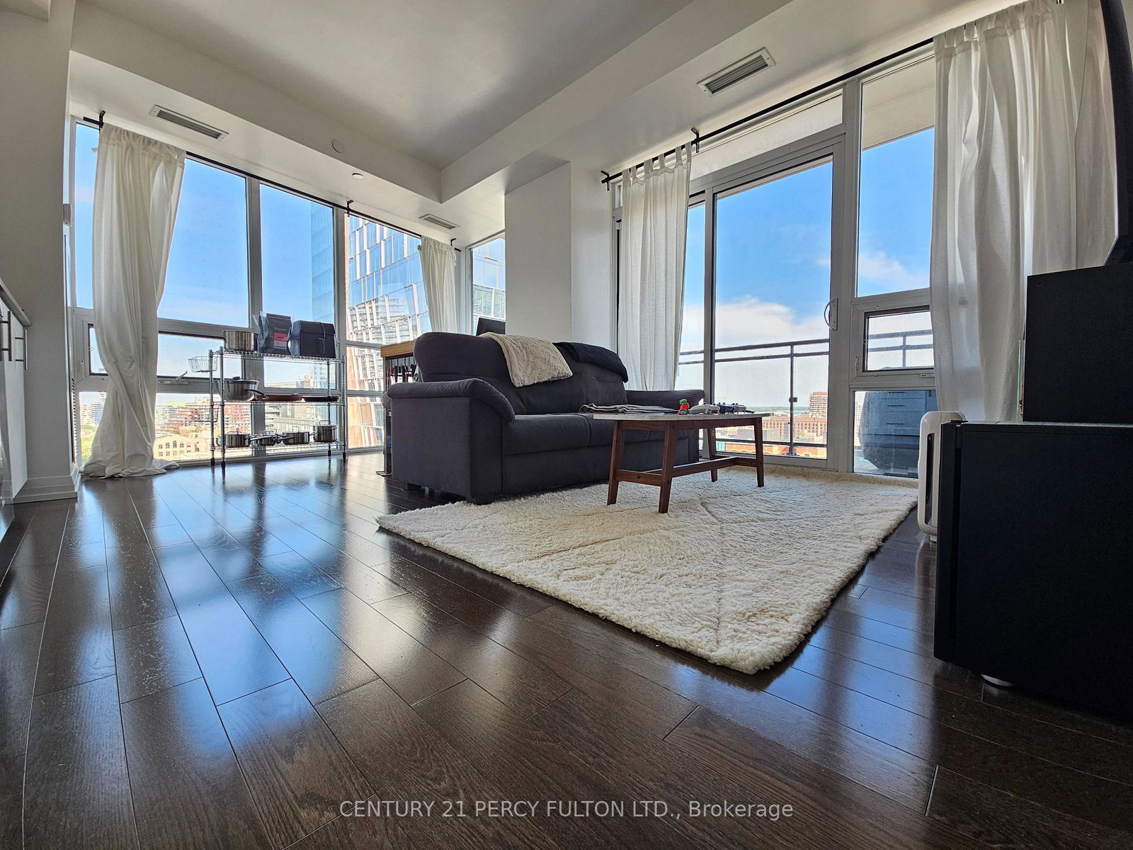 460-adelaide-street-e-toronto-toronto-ontario-c13603106