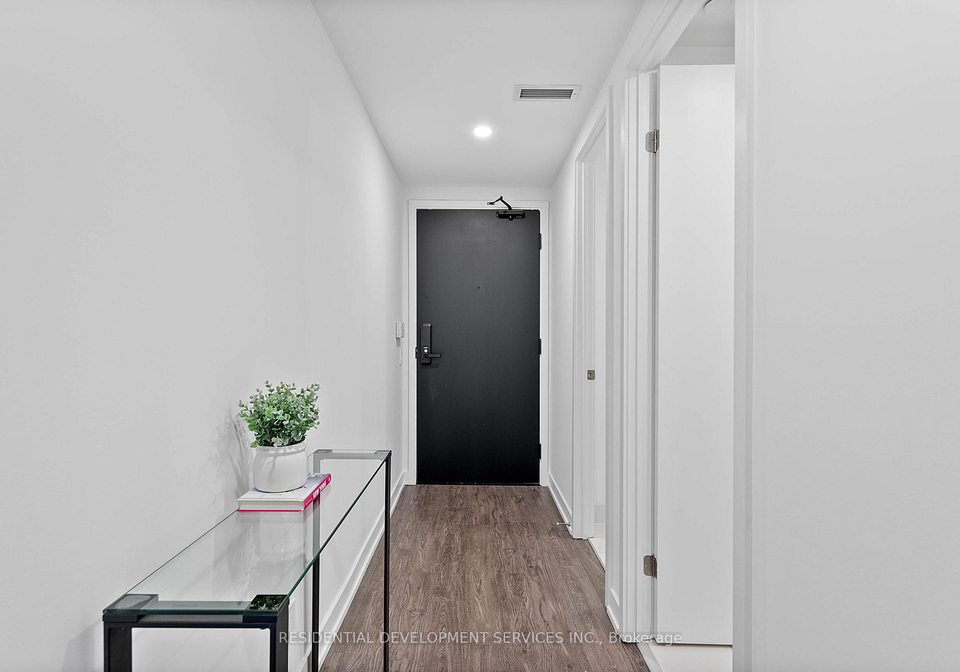 88-queen-street-toronto-toronto-ontario-c13603212