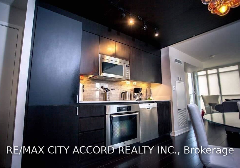10-capreol-court-toronto-toronto-ontario-c13603592