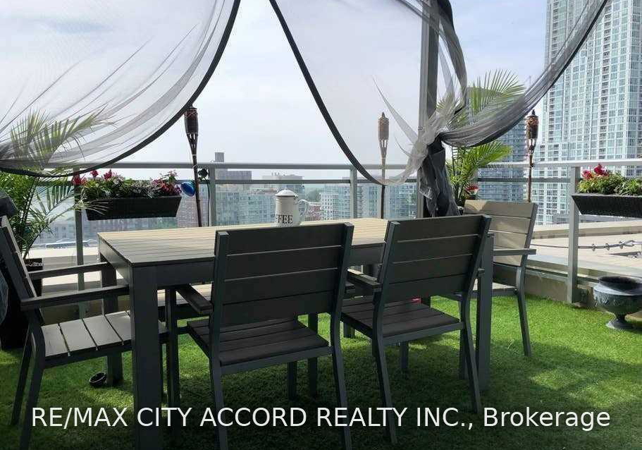 10-capreol-court-toronto-toronto-ontario-c13603592