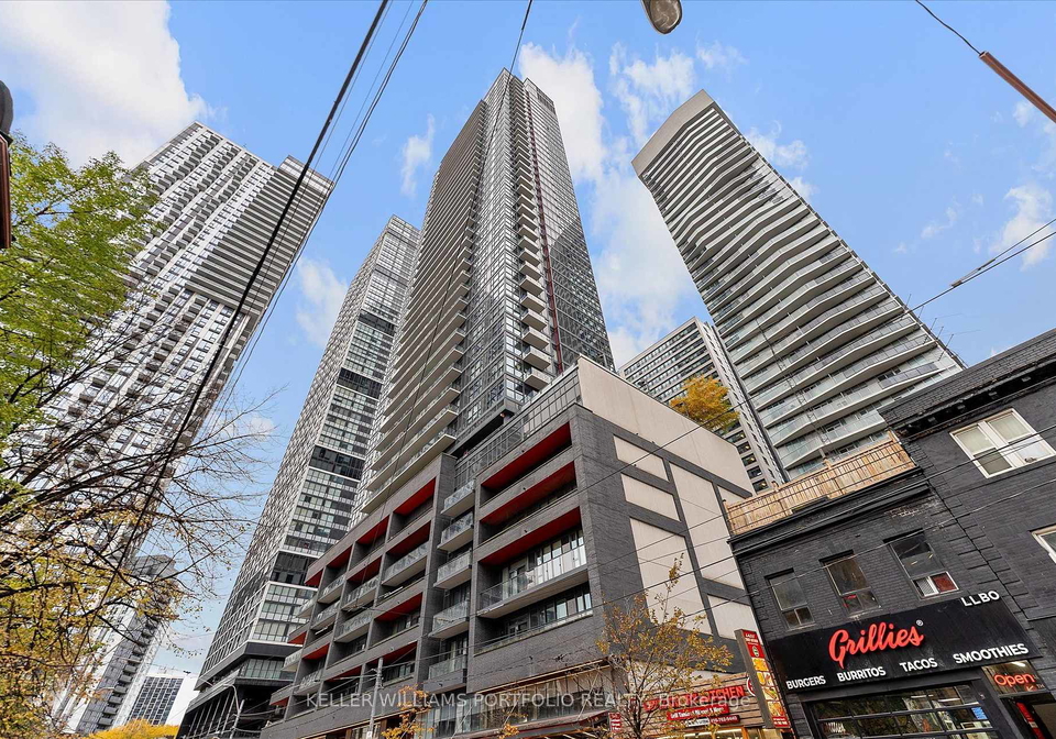 159-dundas-street-e-toronto-toronto-ontario-c13603596