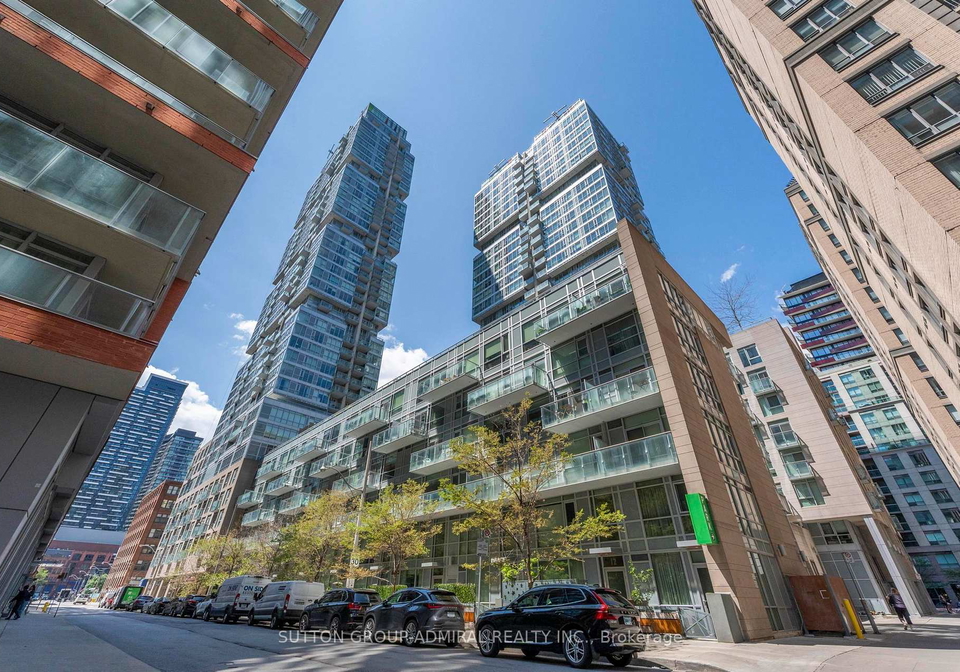 30-nelson-street-toronto-toronto-ontario-c13603816