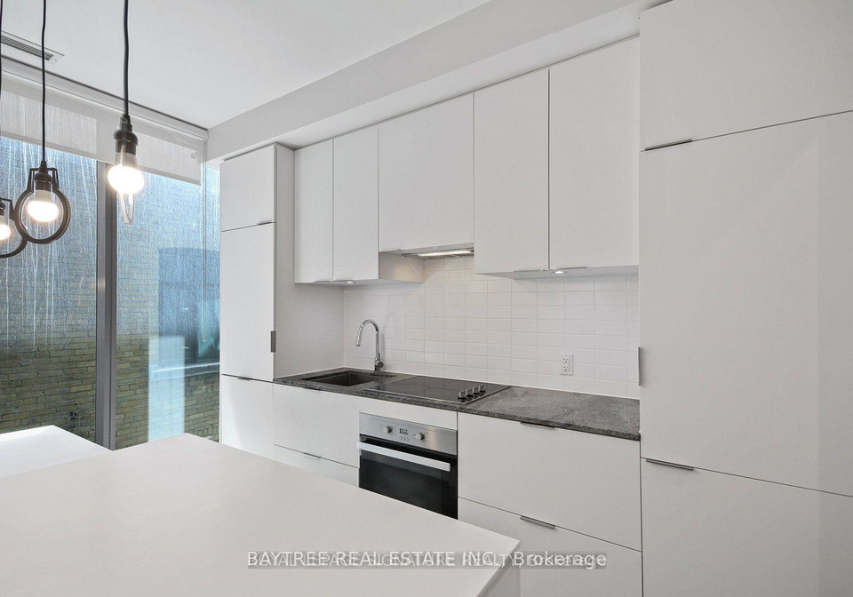 5-st-joseph-street-toronto-toronto-ontario-c13604194