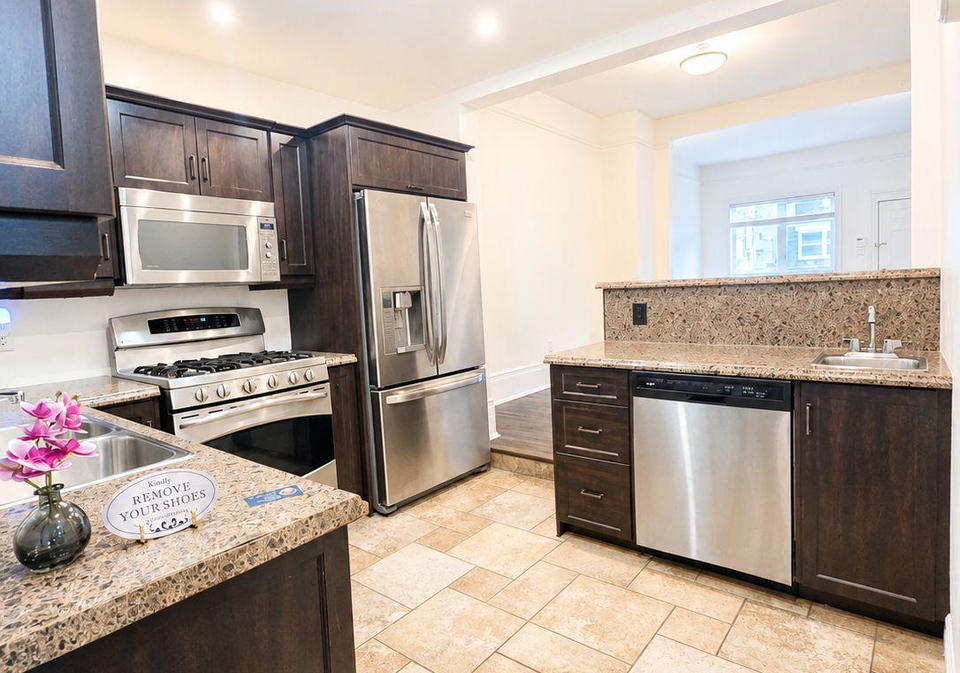 43-carr-street-toronto-toronto-ontario-c13604264