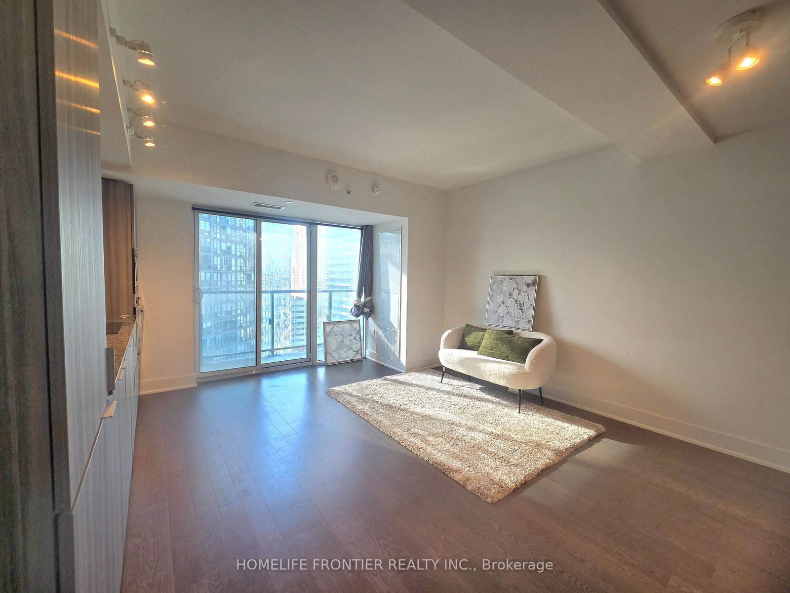 955-bay-street-toronto-toronto-ontario-c13604292