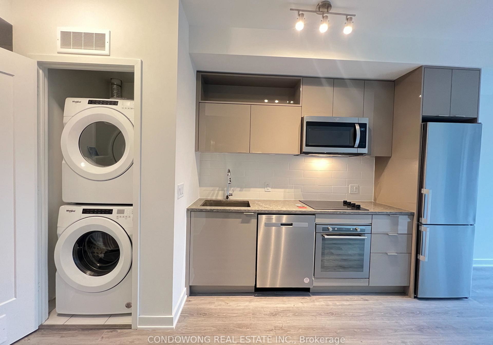 60-princess-street-toronto-toronto-ontario-c13604490