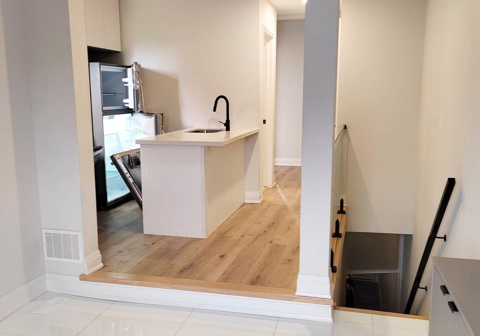 275-euclid-avenue-toronto-toronto-ontario-c13604842