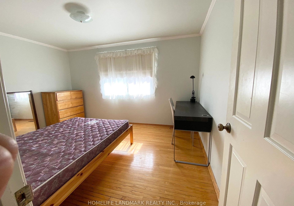 105-whitehorn-crescent-toronto-north-york-ontario-c13604844