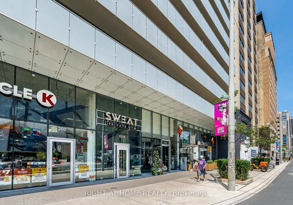 200-bloor-street-w-toronto-toronto-ontario-c13604972
