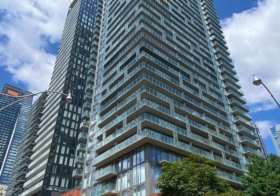 50-wellesley-street-e-toronto-toronto-ontario-c13605014