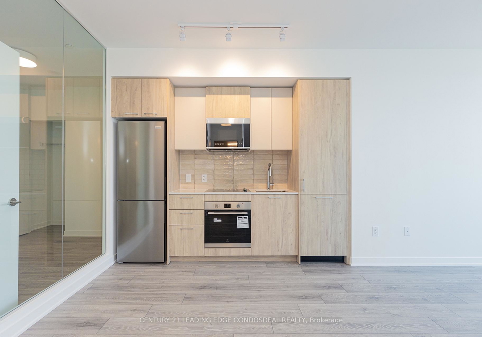 10-oak-street-toronto-toronto-ontario-c13605016
