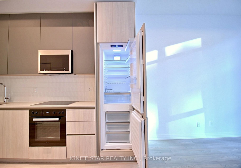 400-king-street-w-toronto-toronto-ontario-c13605114