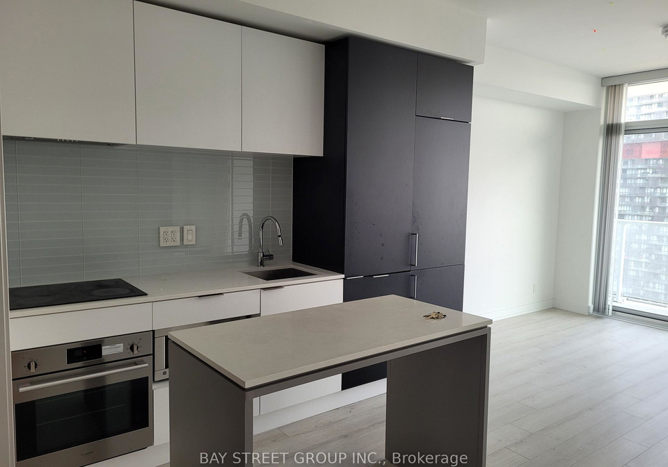 33-helendale-avenue-toronto-toronto-ontario-c13605168