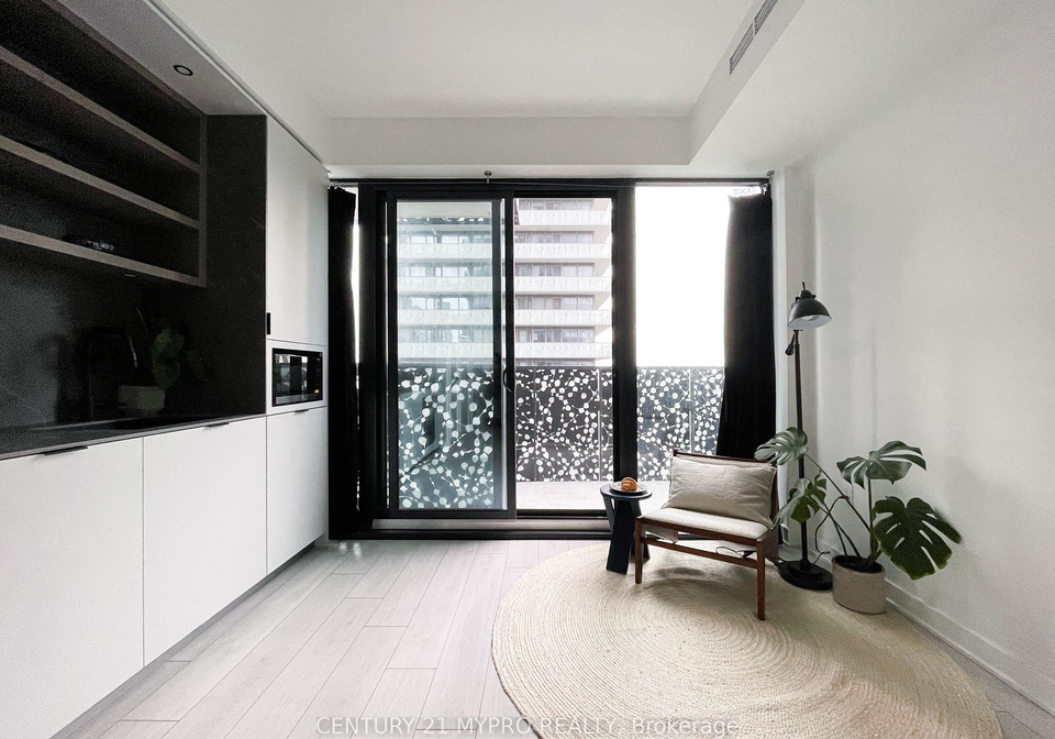 55-charles-street-e-toronto-toronto-ontario-c13605240