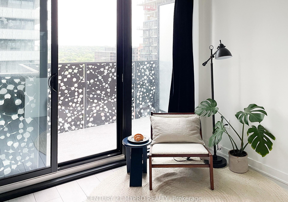55-charles-street-e-toronto-toronto-ontario-c13605240
