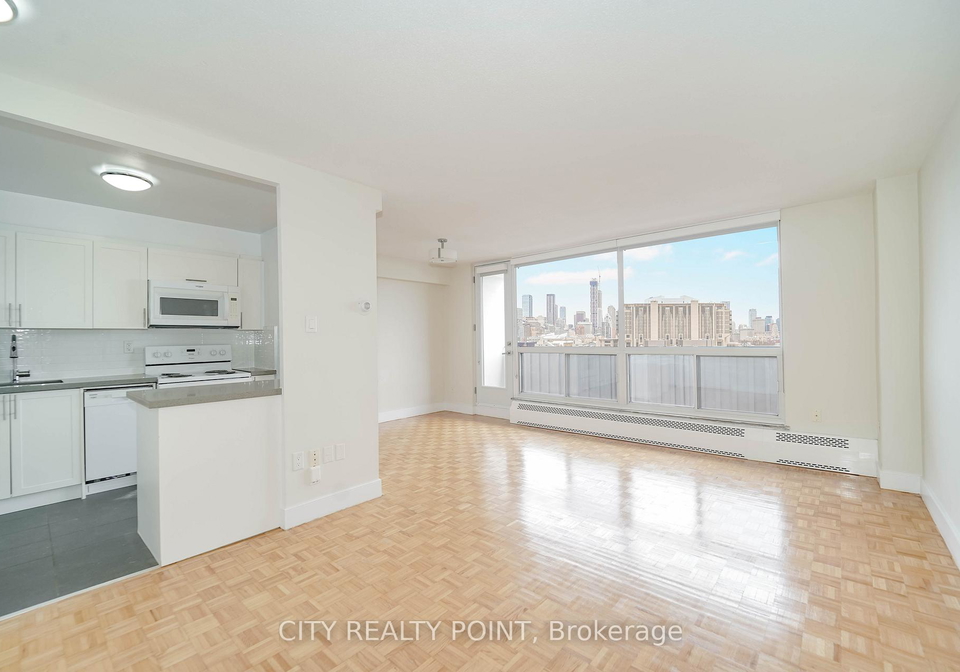 666-spadina-avenue-toronto-toronto-ontario-c13605262