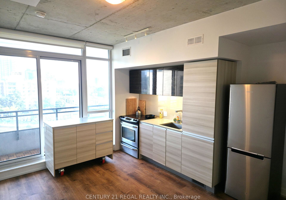 20-minowan-miikan-lane-toronto-toronto-ontario-c13605338