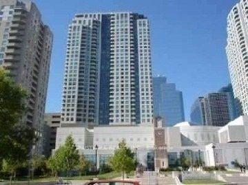 8-hillcrest-avenue-toronto-north-york-ontario-c13605472