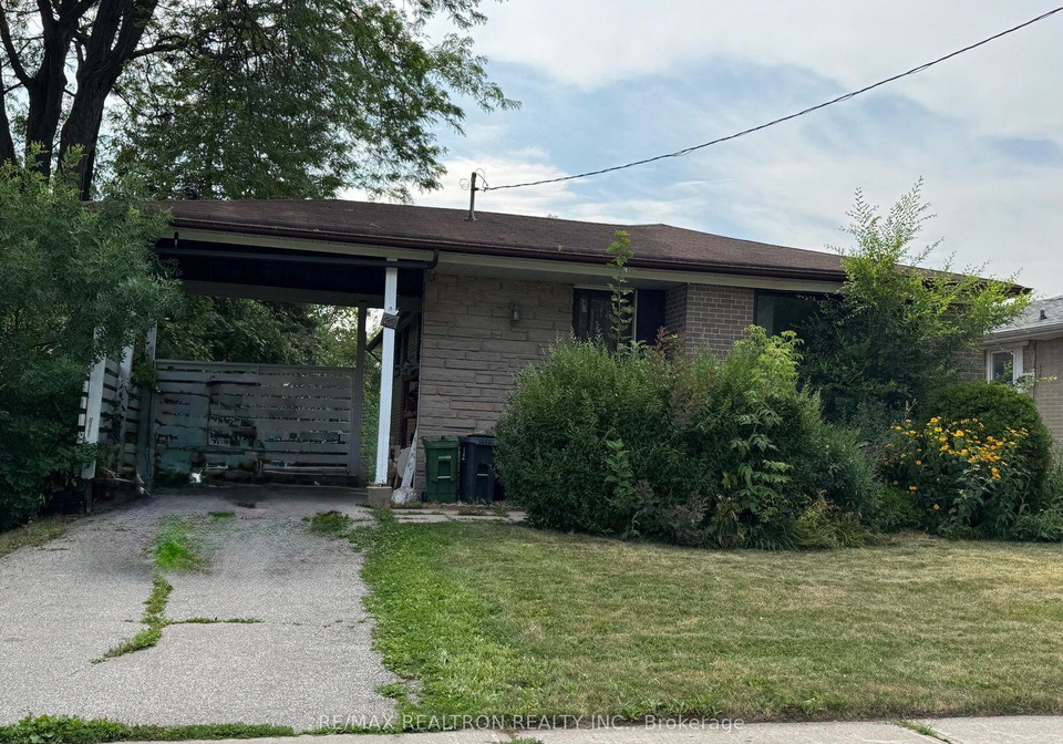 22-rochelle-crescent-toronto-north-york-ontario-c13605692