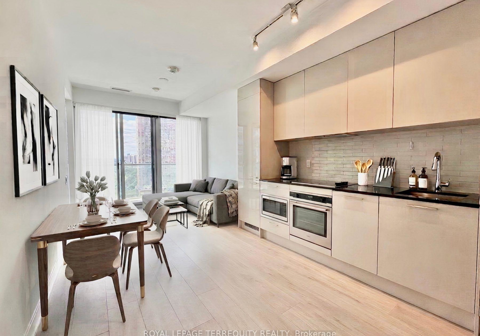 3-gloucester-street-toronto-toronto-ontario-c13605830
