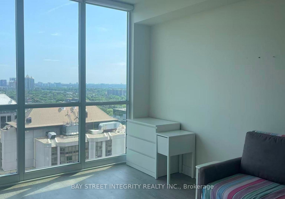 88-sheppard-avenue-e-toronto-north-york-ontario-c13605874