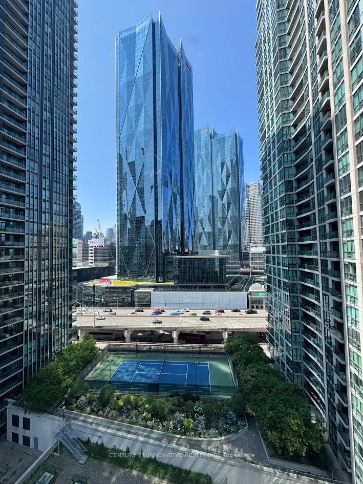 12-yonge-street-toronto-toronto-ontario-c13606020