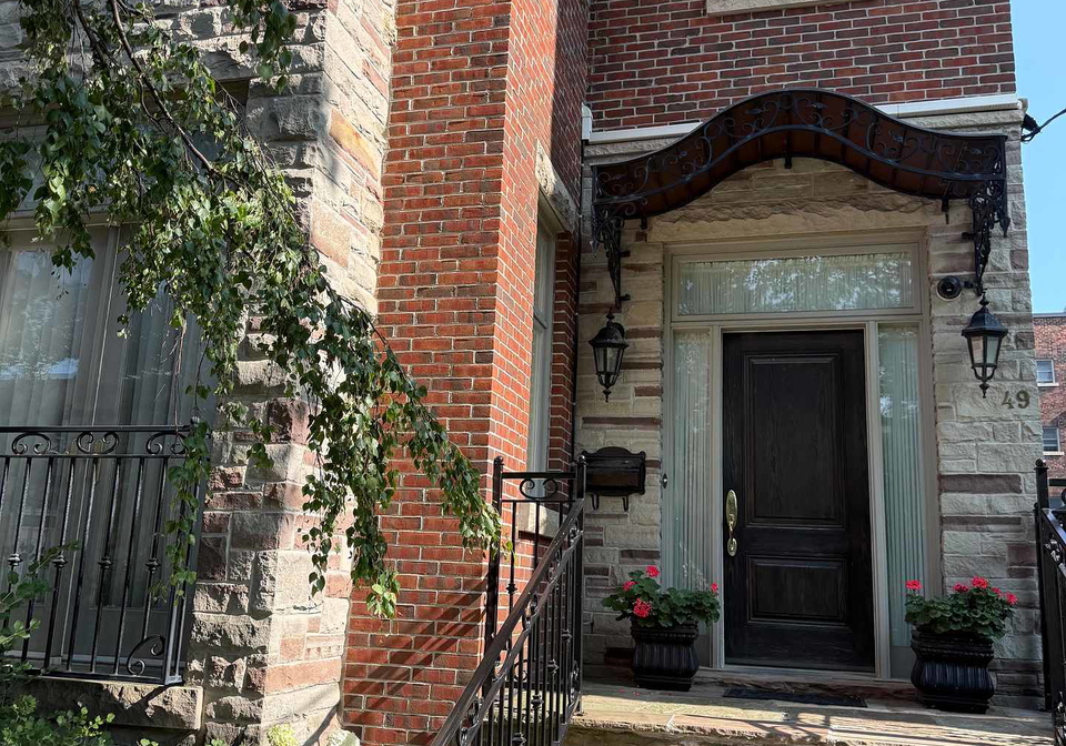 49-montclair-avenue-toronto-toronto-ontario-c13606152