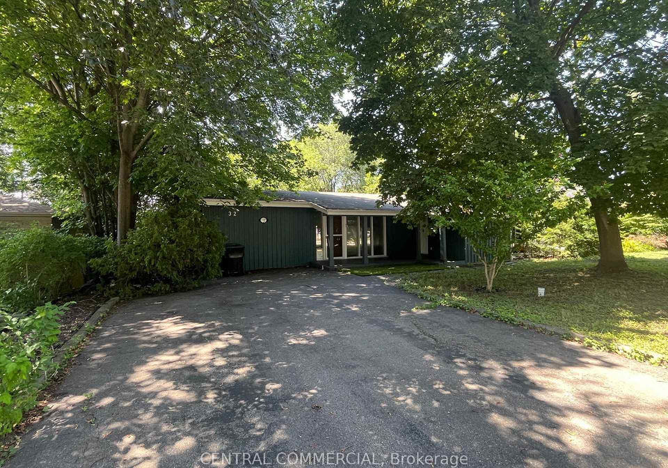 32-heathview-avenue-toronto-north-york-ontario-c13606168