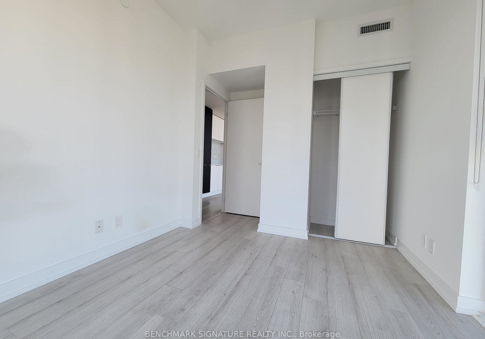 33-helendale-avenue-toronto-toronto-ontario-c13606198