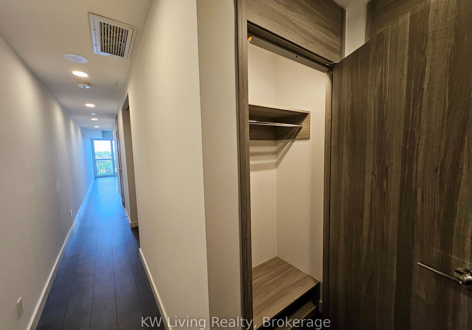 68-esther-shiner-boulevard-toronto-north-york-ontario-c13606222
