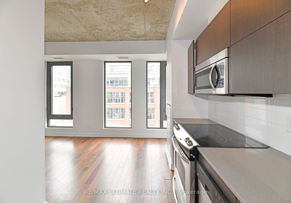 32-camden-street-toronto-toronto-ontario-c13606234