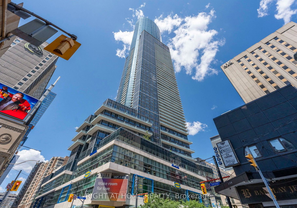 386-yonge-street-toronto-toronto-ontario-c13606260