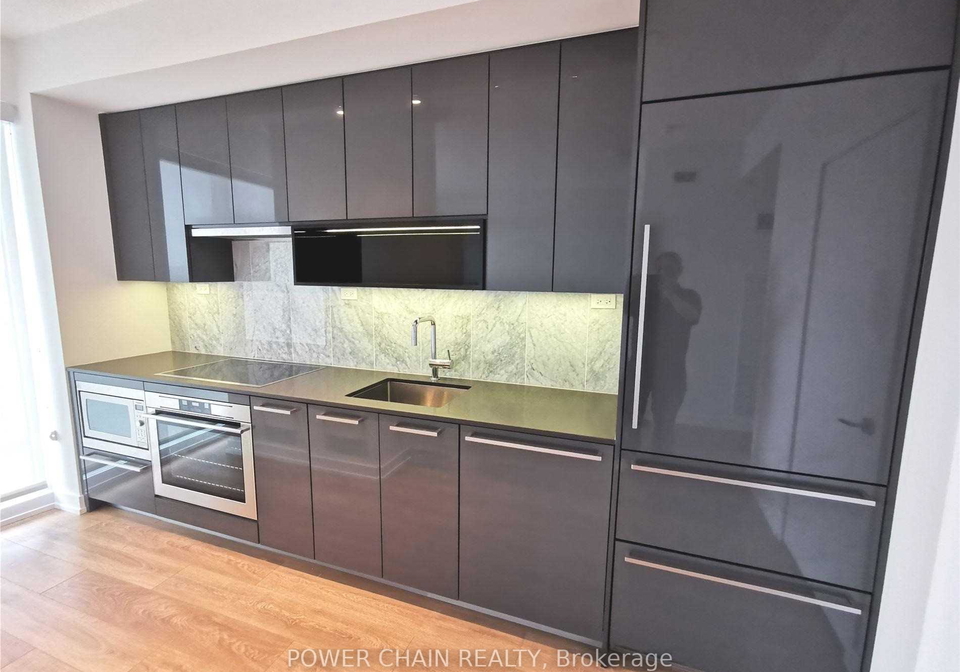 117-mcmahon-drive-toronto-north-york-ontario-c13606318