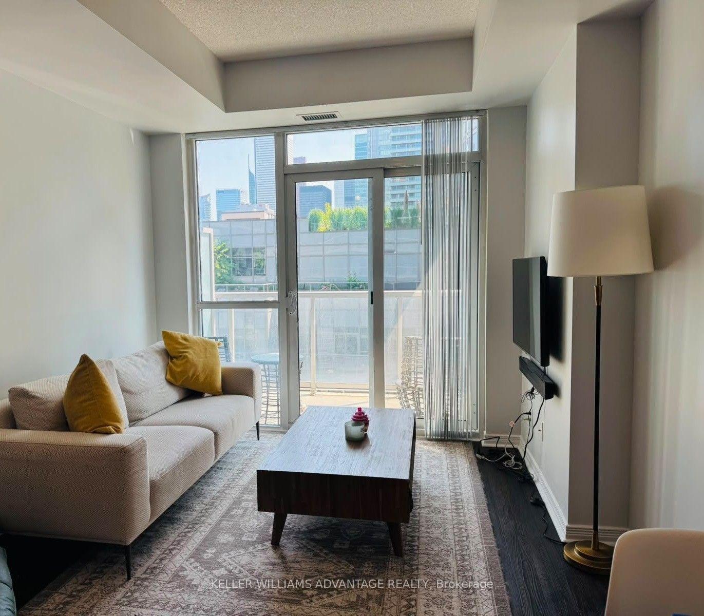 352-front-street-w-toronto-toronto-ontario-c13606384