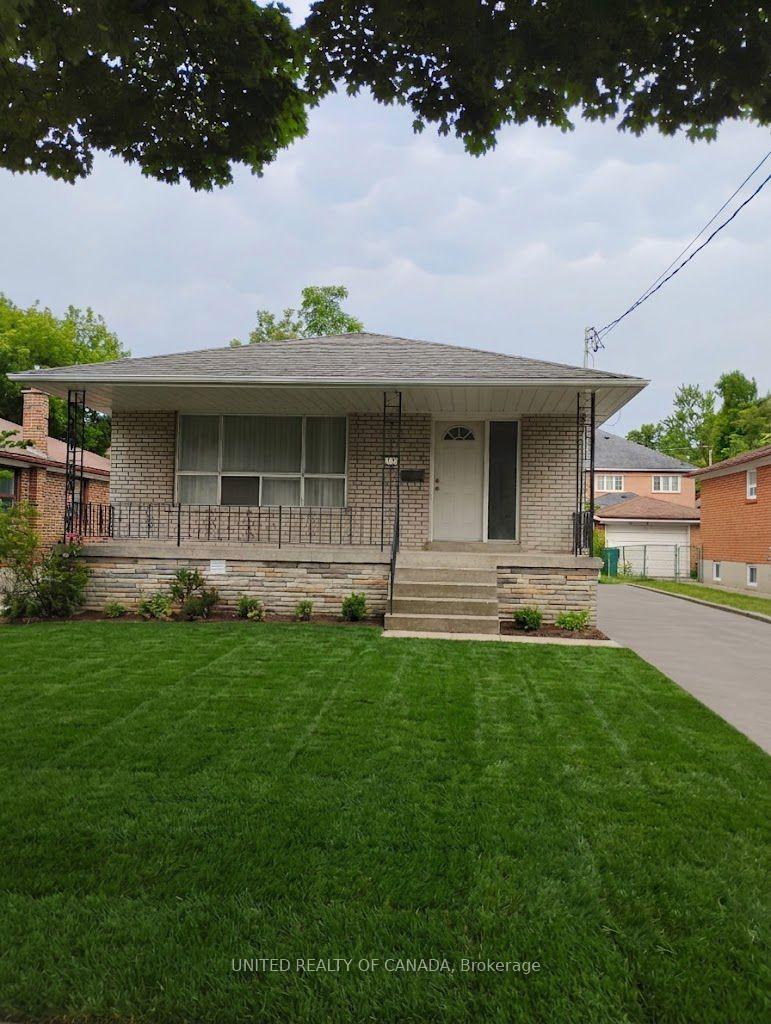 37-madawaska-avenue-toronto-north-york-ontario-c13606462