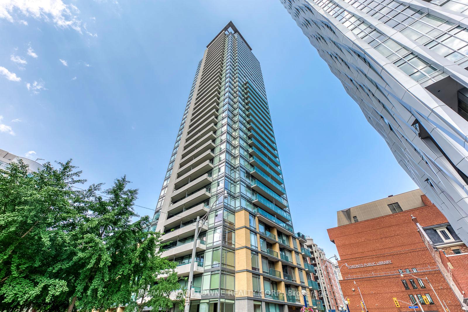 18-yorkville-avenue-toronto-toronto-ontario-c13606480