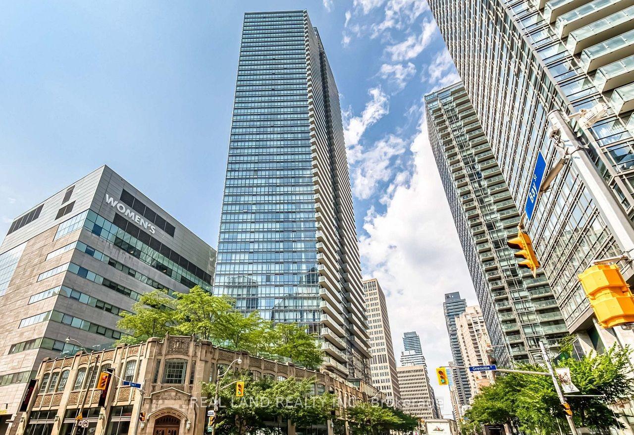 832-bay-street-toronto-toronto-ontario-c13606526