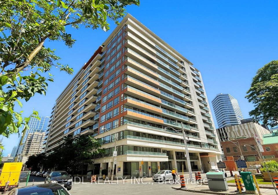 111-elizabeth-street-toronto-toronto-ontario-c13606552