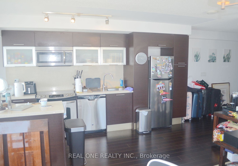 386-yonge-street-toronto-toronto-ontario-c13606606