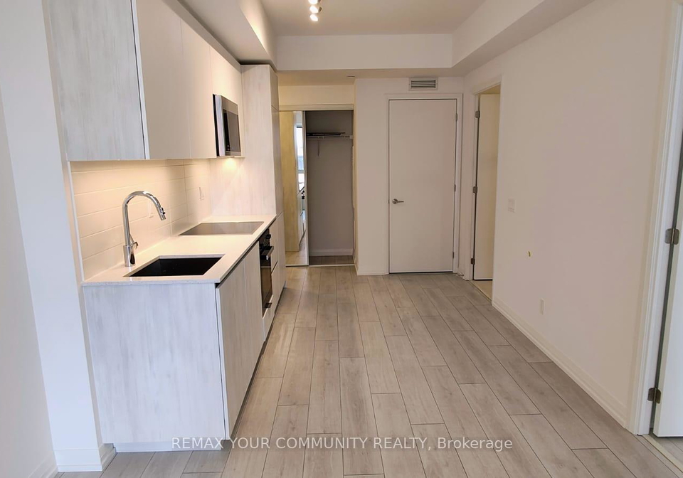 400-king-street-toronto-toronto-ontario-c13606684
